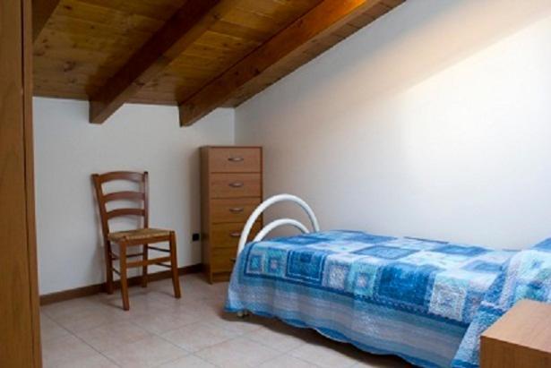 Apartmán Casa Lavoro Vancanza Castelnuovo del Garda Pokoj fotografie