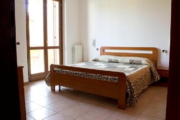 Apartmán Casa Lavoro Vancanza Castelnuovo del Garda Pokoj fotografie