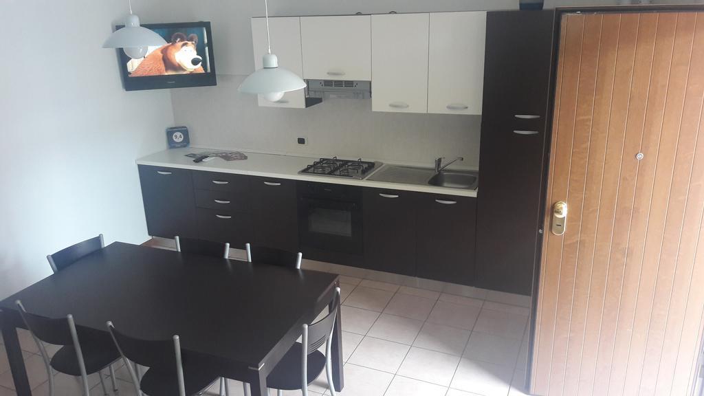 Apartmán Casa Lavoro Vancanza Castelnuovo del Garda Exteriér fotografie