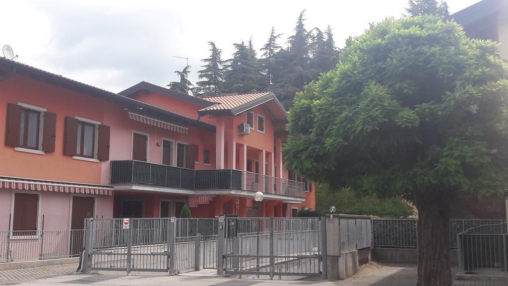 Apartmán Casa Lavoro Vancanza Castelnuovo del Garda Exteriér fotografie